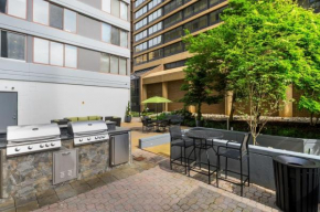 Comfortable Minimalist Apartment on Arlington!